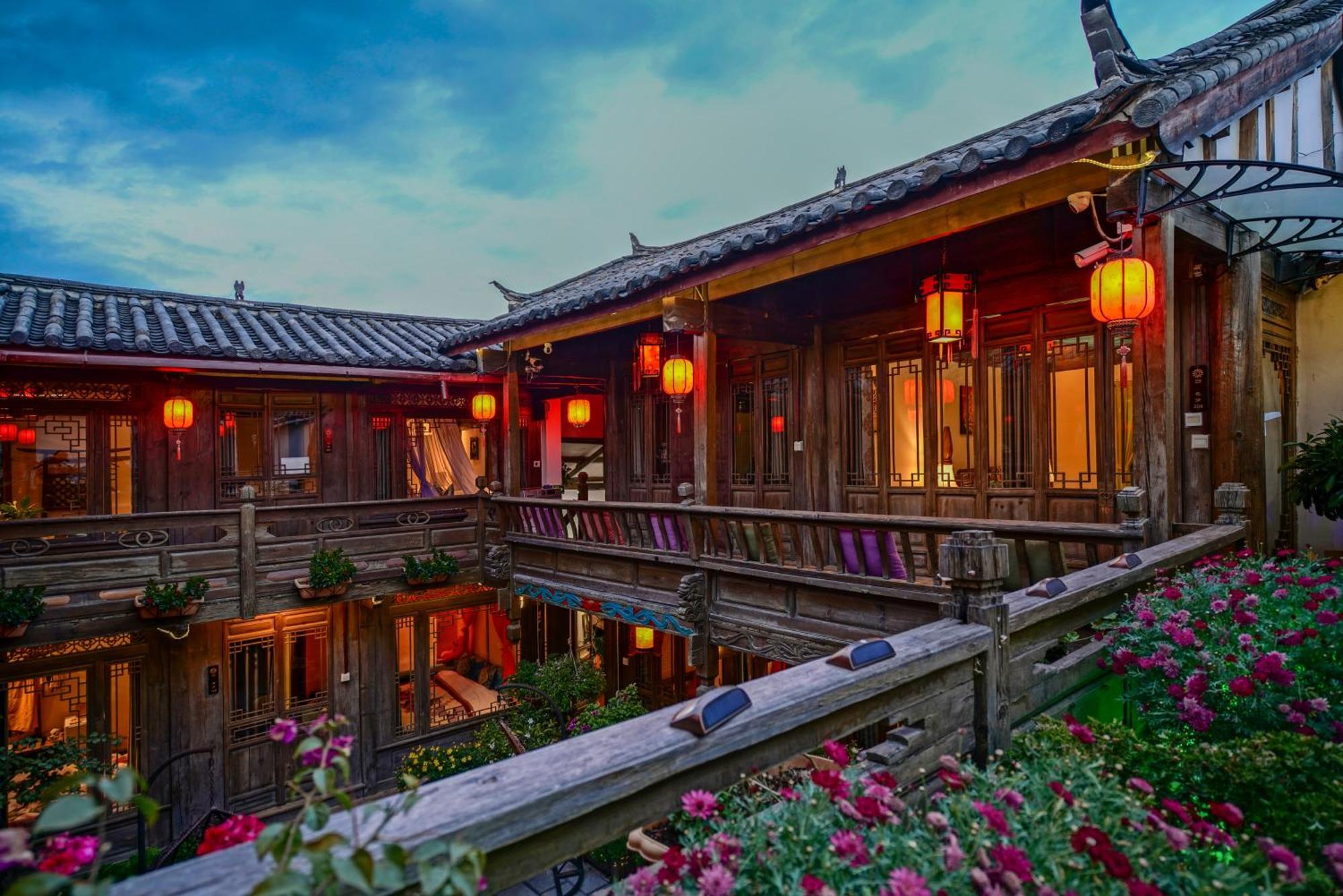 Flower Without Boundary Lijiang  Exteriör bild