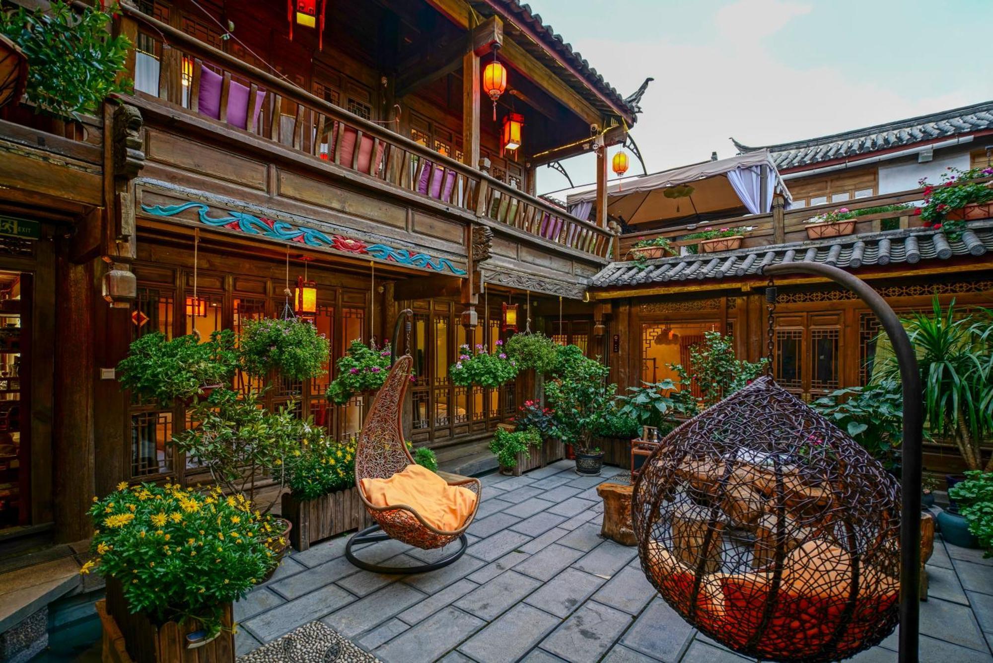 Flower Without Boundary Lijiang  Exteriör bild
